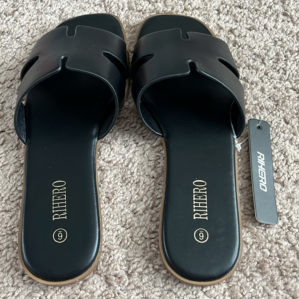 NWT Rihero Women's Black Slide Sandals - Picture 2 of 5